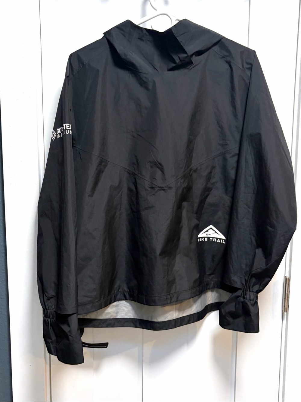 Nike Trail Women’s Black Waterproof Hooded Jacket